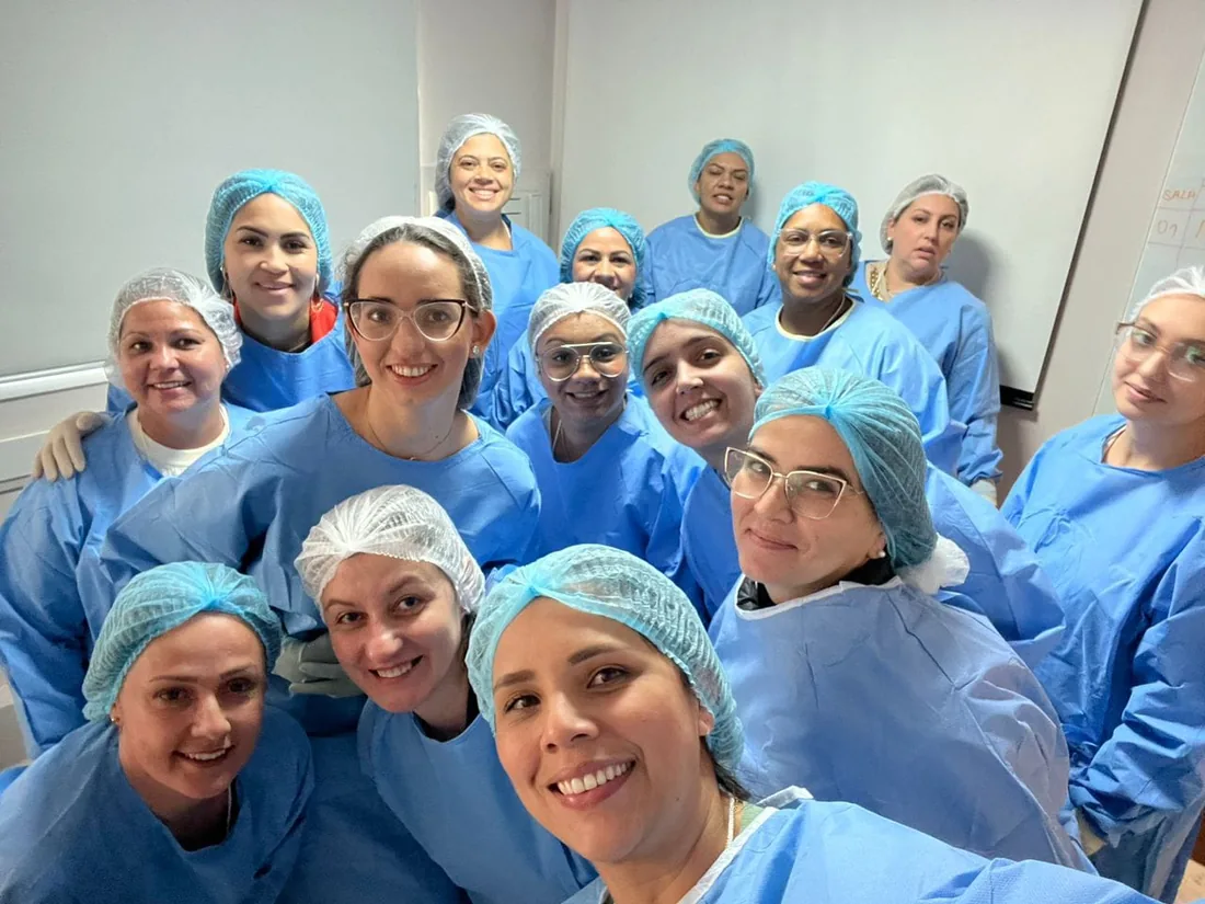 Turma paramentada reunida ao final do dia